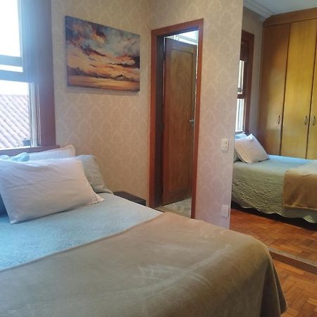Quarto Suite -Em Apartamento Familiar ベロ・オリゾンテ エクステリア 写真